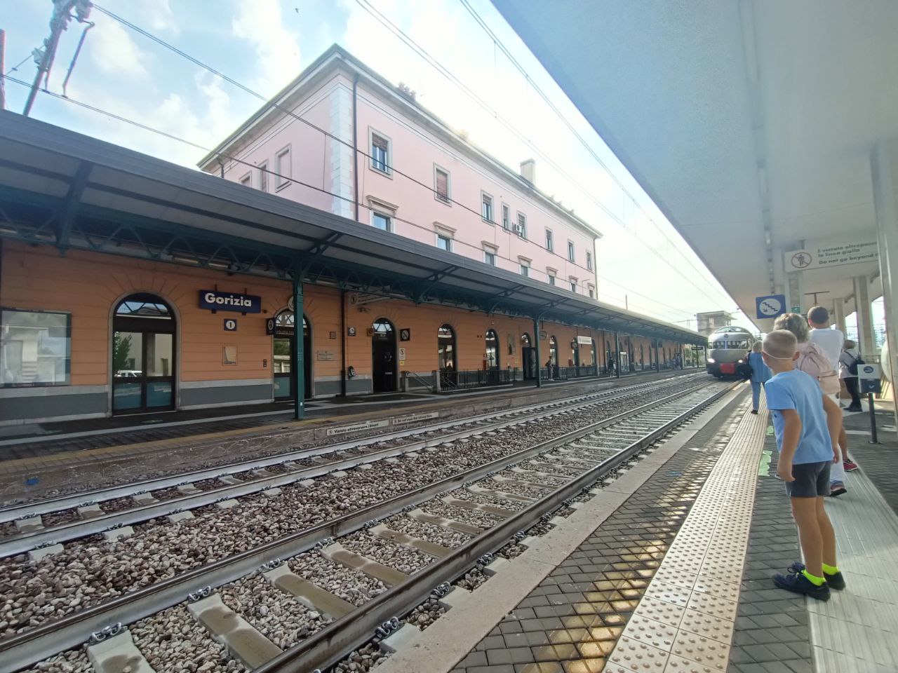 Immagine per Persone sui binari tra Gorizia e Redipuglia, treni in ritardo 
